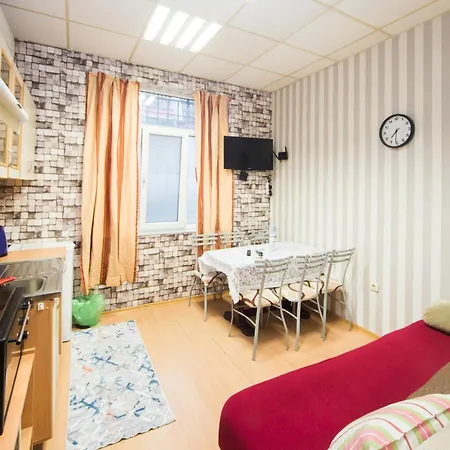 Basic Apartment For Up To 5 Guests