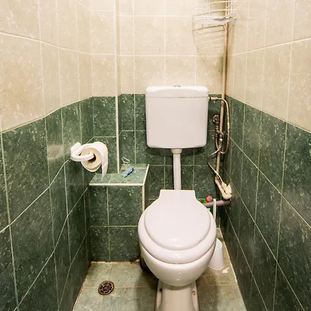 Apartament Basic For Up To 5 Guests